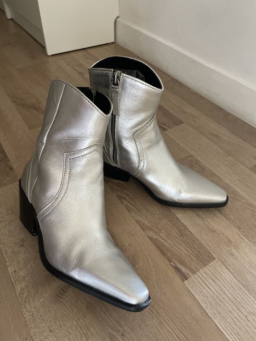 Zara botas prateadas em pele n.36