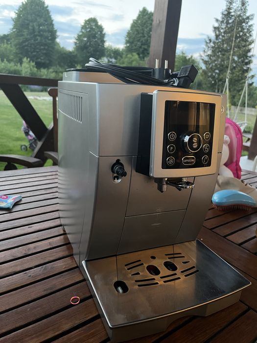 Sprzedam ekspress delonghi