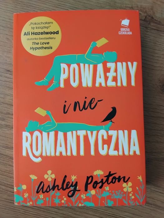 Poważny i nieromantyczna - Ashley Poston