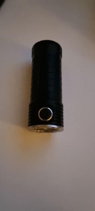 Olight SR MINI intimidator super latarka LED