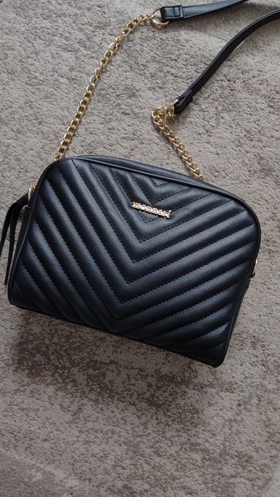 Torebka na łańcuszku Monnari Nowa