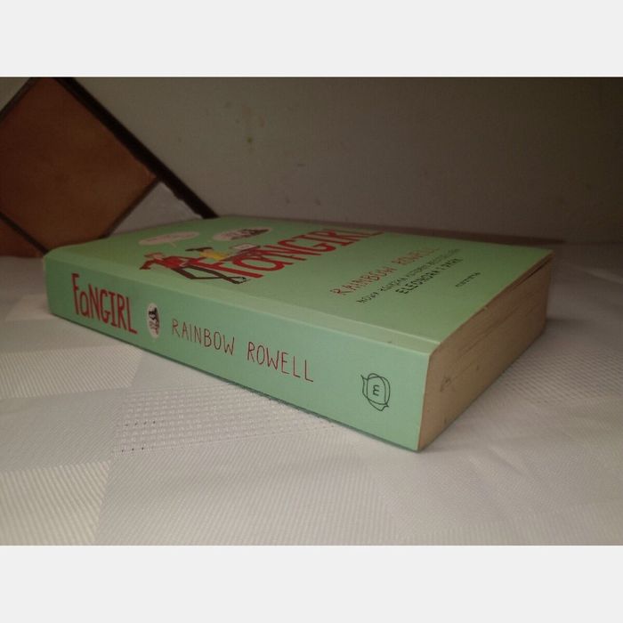 Fangirl. Rainbow Rowell