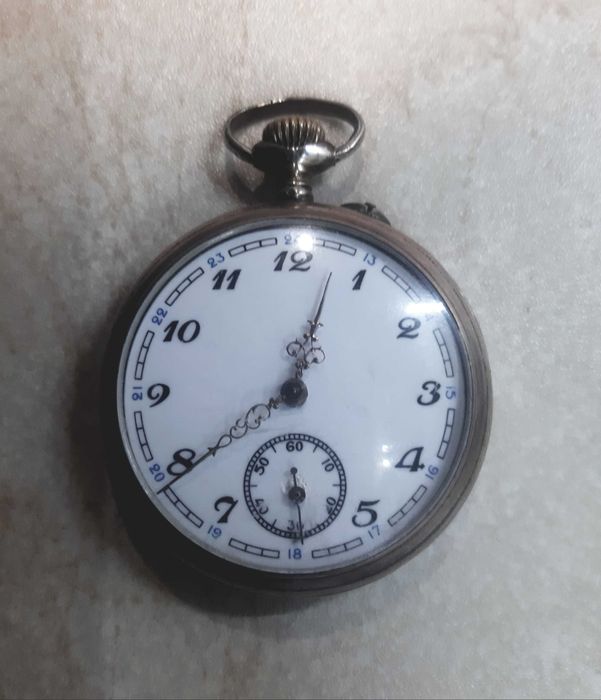Кишеньковий годинник срібний remontoir cylinder