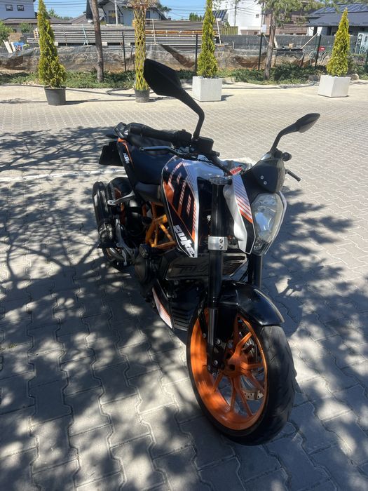 Мотоцикол KTM DUK 390