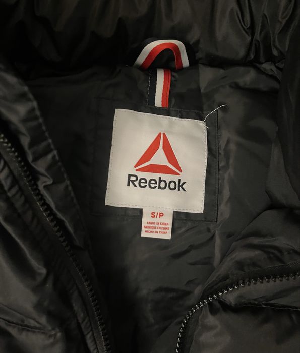 НОВА! Жилетка Reebok Original (S) — стильна Чорна желетка 1200грн