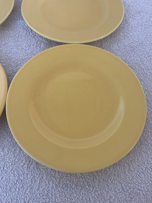 4 pratos amarelos 22 centímetros