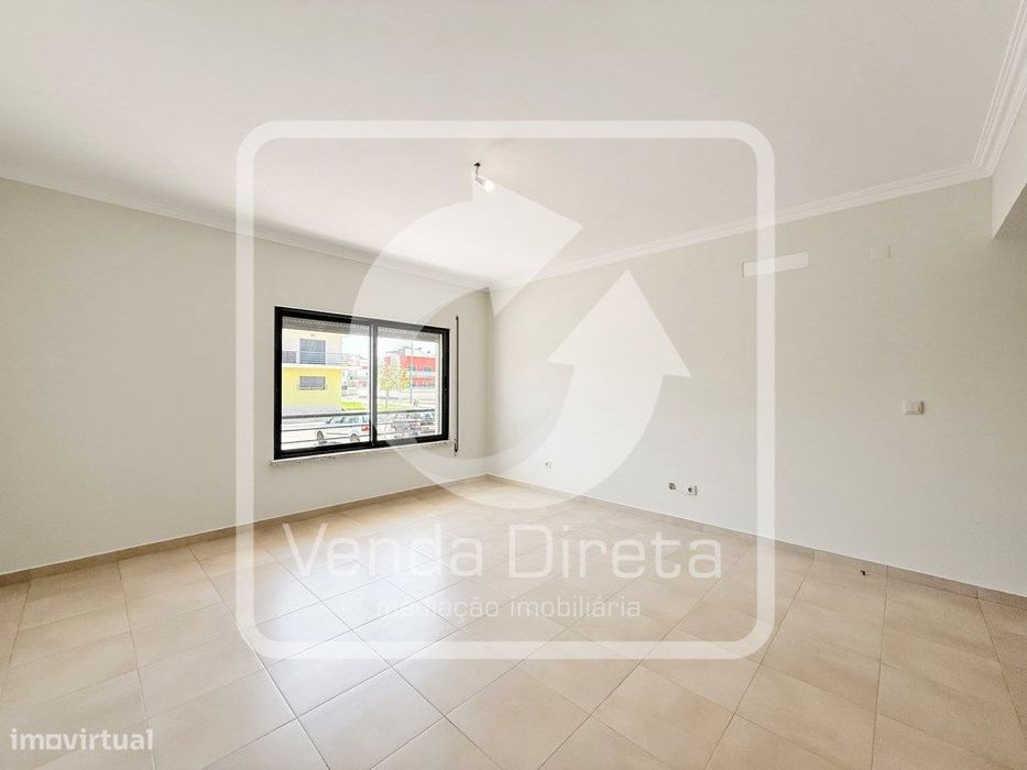 Apartamento T3 com arrecadação no Pinhal Novo, Setúbal