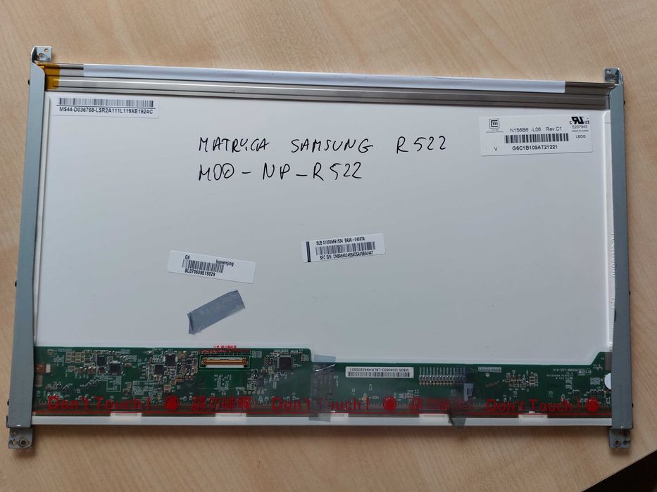 Laptop matryca Samsung R 522