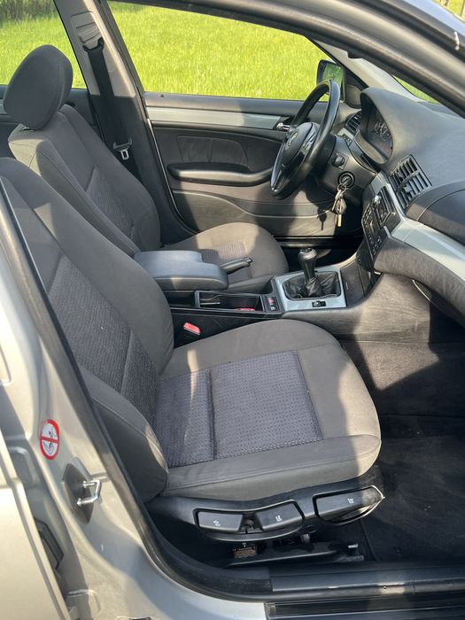 BMW E46  318i,  2.0,  2001