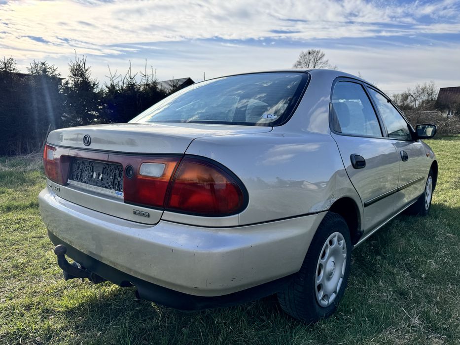 Mazda 323 Sedan 1.5 Klima