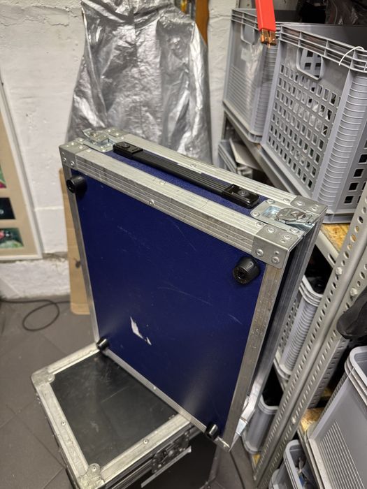 Skrzynia rack 2U 40cm wysoka jakość