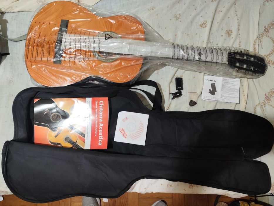 Guitarra clássica nunca usada