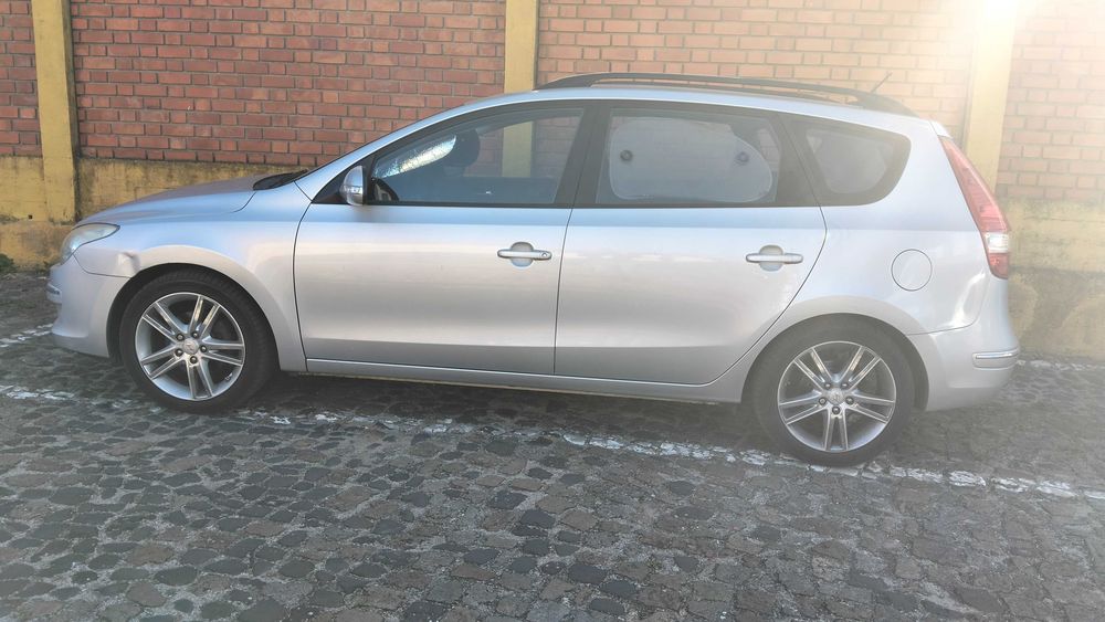 Hyundai i30 CW 1.6 crdi Style (115 CV) — photo 4