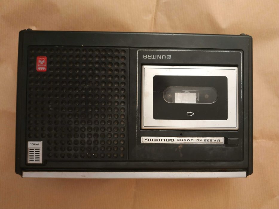 magnetofon PRL Unitra Grundig MK 232 Automatic kaseciak