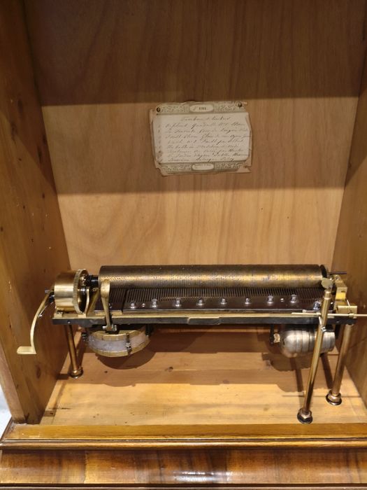 Zegar stojący Wiedeński