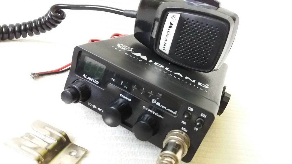 Midland ALAN 109 CB radio
