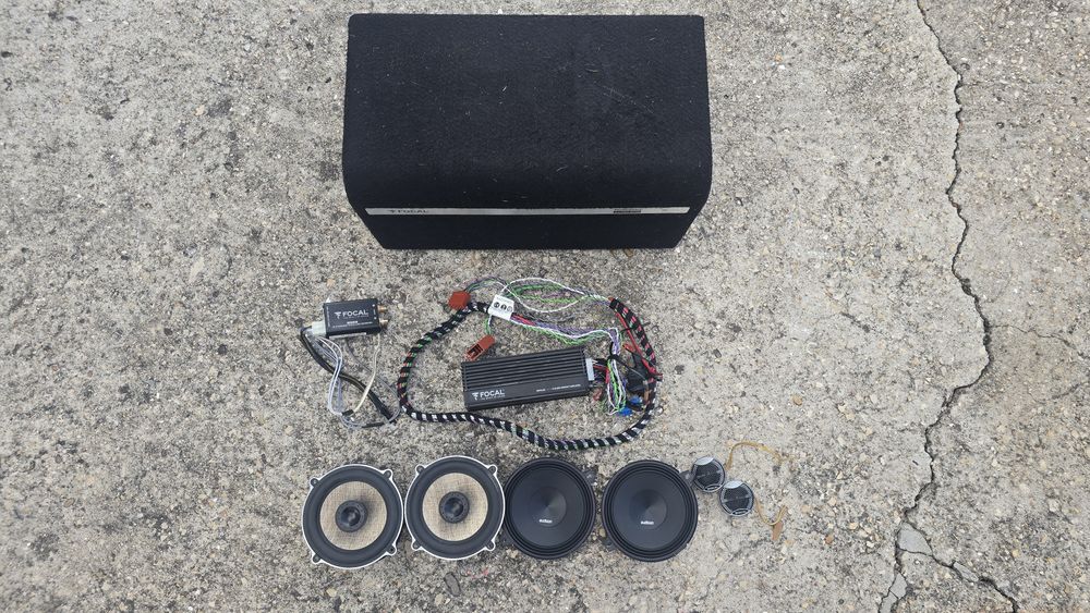Conjunto som automotivo