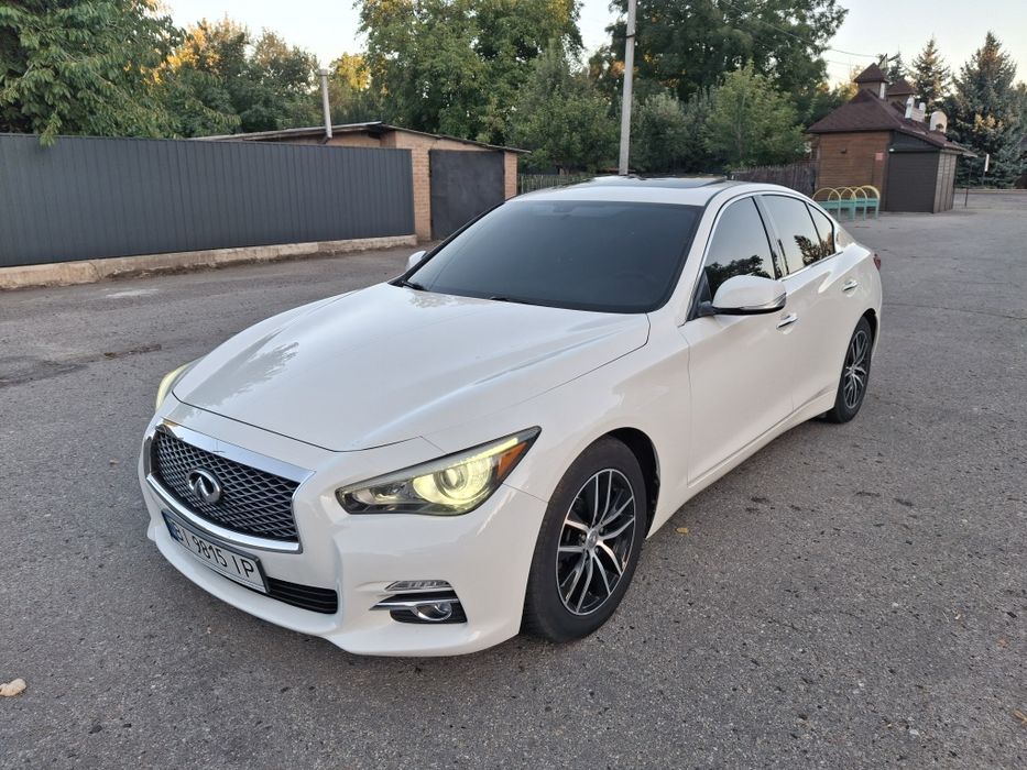 Infiniti Q50 3.0 2016року