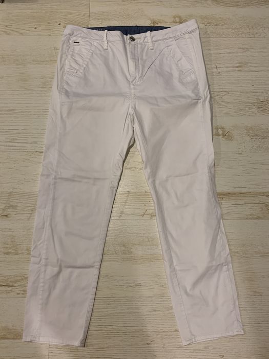 Gstar Raw spodnie chinosy boyfriend biale 28