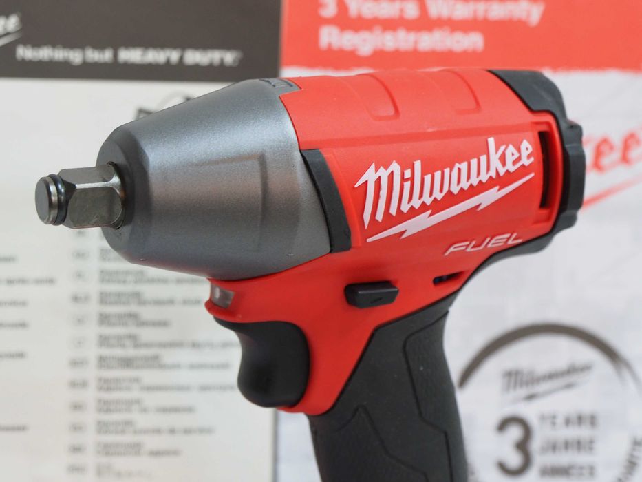 MILWAUKEE M18 ONEIWF 12 klucz udarowy 1/2' moc 300Nm 4 biegi bez aku