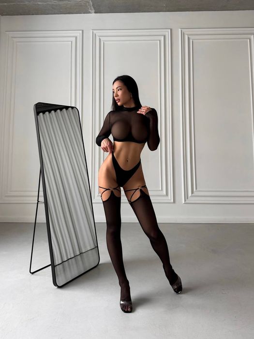Еротична білизна, фотосесія,сітка,панчохи,жіноча білизна, мереживо