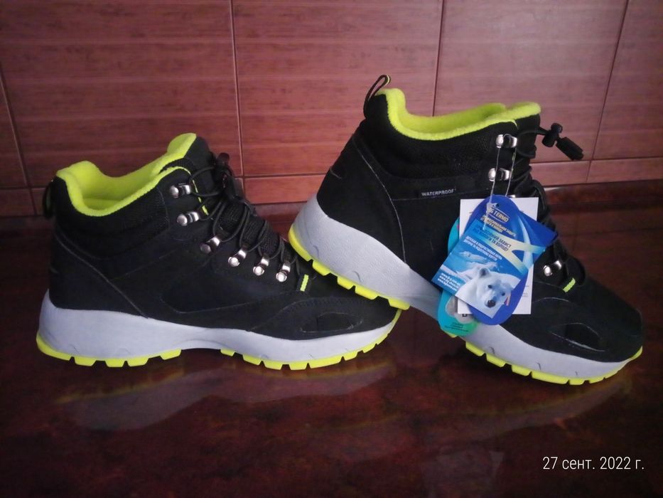 Зимняя обувь на мальчика