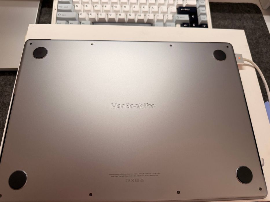 Macbook M1 PRO 16\512 2021
