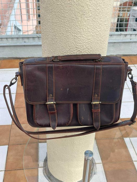 Mala antiga de coro natural