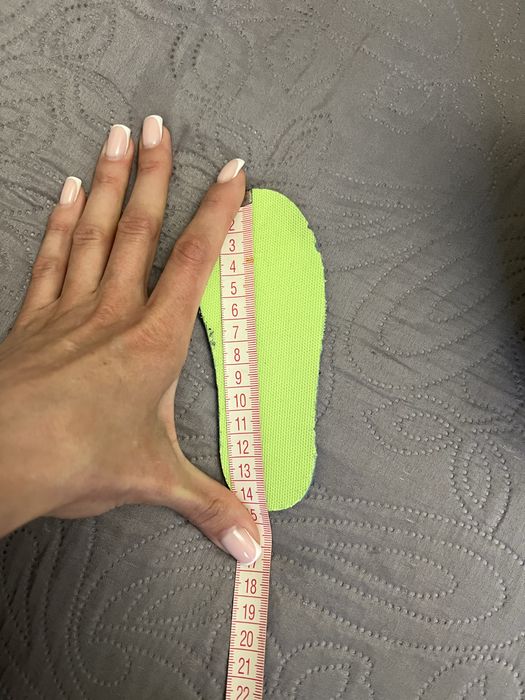 Детские кроссовки адидас