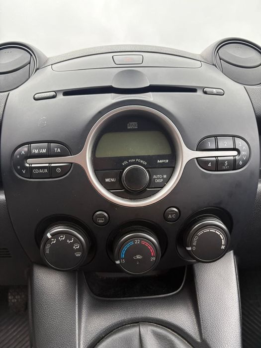 mazda 2 2008 - 1.4 Gasóleo