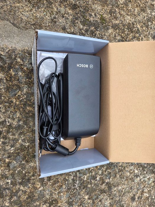 Carregador E-Bike Bosch 6A Fast Charger