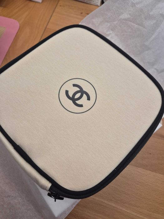 NOWA kosmetyczka Chanel Les Beiges