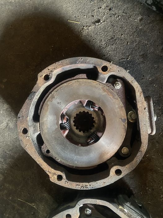 Блокіровка МТЗ-82/892. Тормоза/Барабани/Розжими МТЗ-82/892/920.