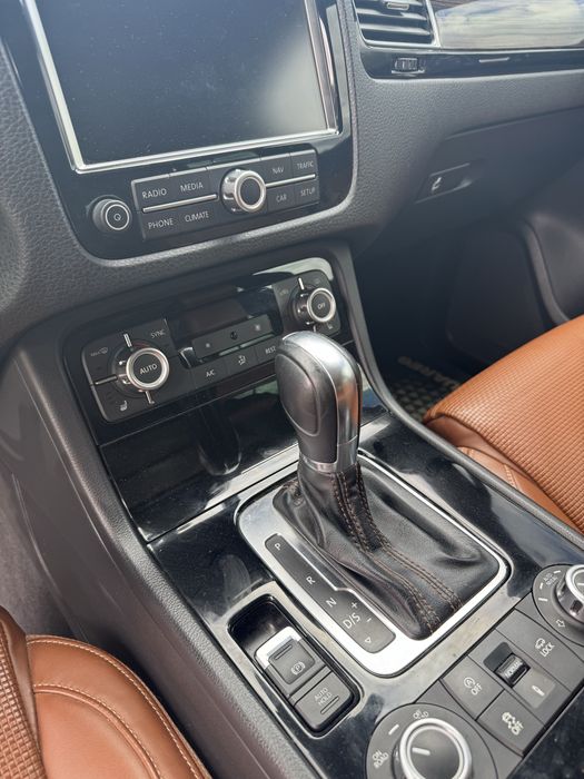 TOUAREG X хороший надійний автомобіль