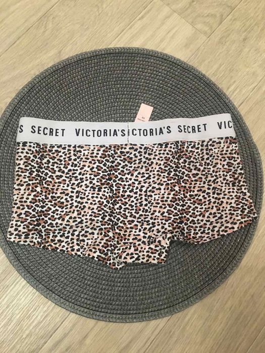 Трусики Victoria's Secret