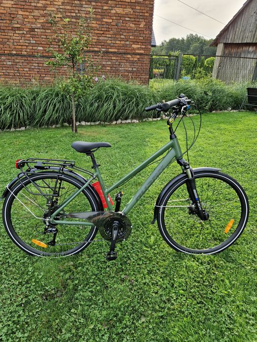 Super damka Husar koła 28 HYDRAULIKA