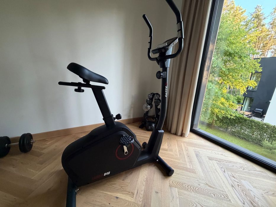 Rower stacjonarny magnetyczny