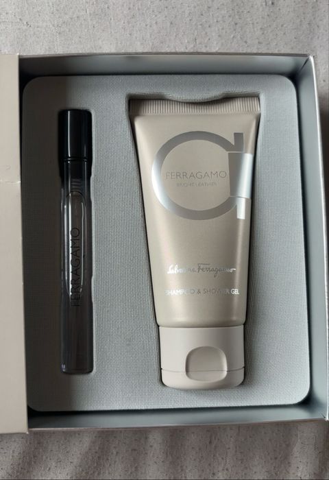 FERRAGAMO mini kit