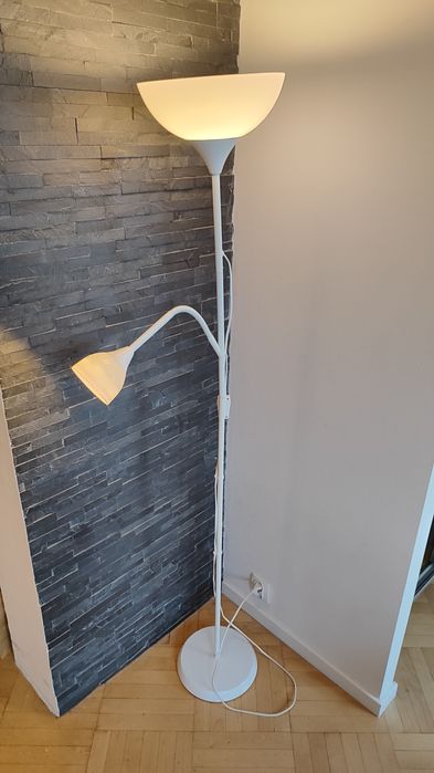 Lampa stojaça podłogowa