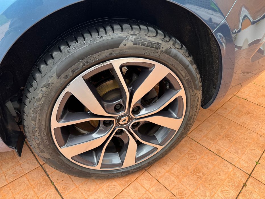 Renault Megane Sport Tourer (Bose)