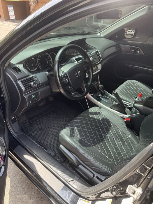 Honda Accord 9 2015 2.4