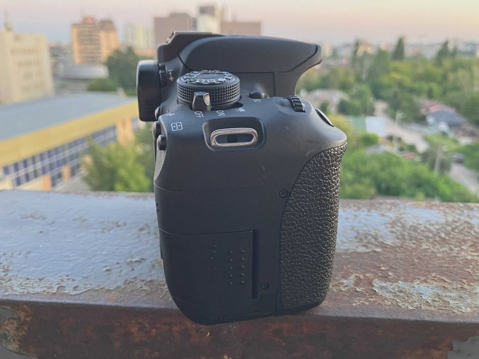 Canon EOS 700D Body