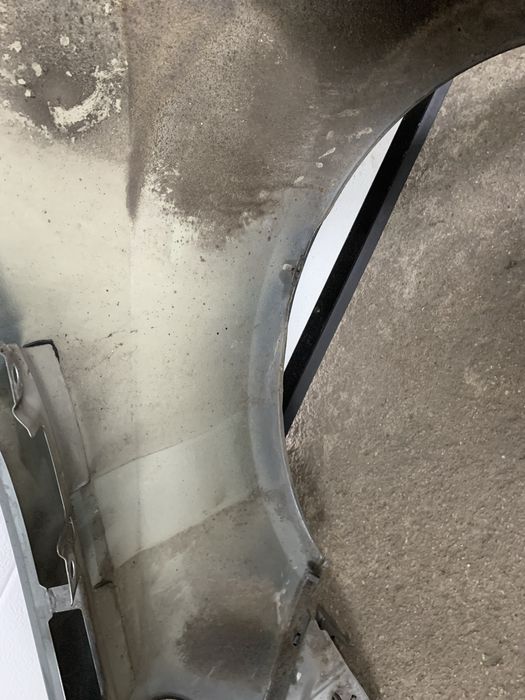 Golf V VI Plus błotnik prawy LA6Q idealny bez rdzy