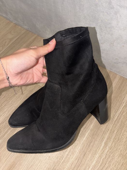 Botas mulher  tacao pretas