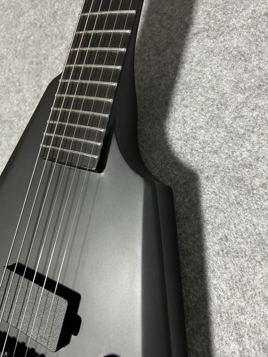 ESP LTD Arrow Black Metal
