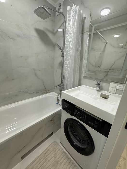 Здам подобово 1 кімнатна квартира