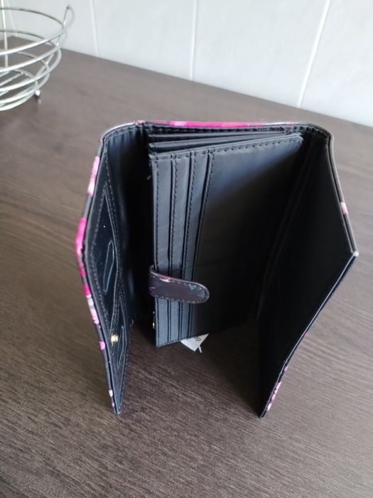 Carteira de senhora "Dressbarn"