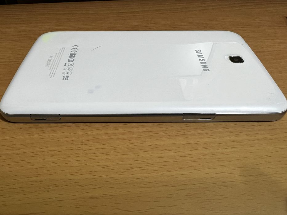 Планшет Samsung Galaxy Tab 3 SM-T211 (3G)