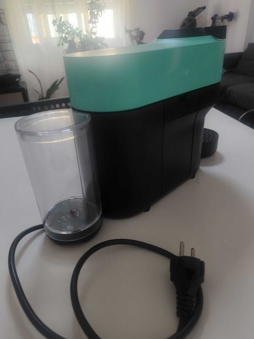 Máquina Café Nespresso Vertuo Pop