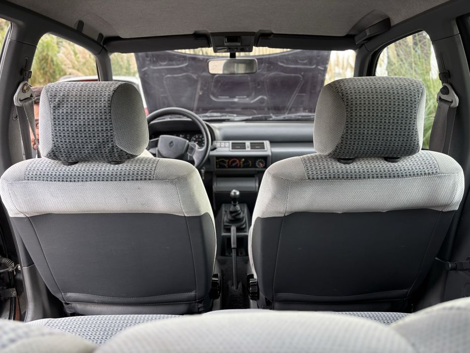 Renault clio 1992